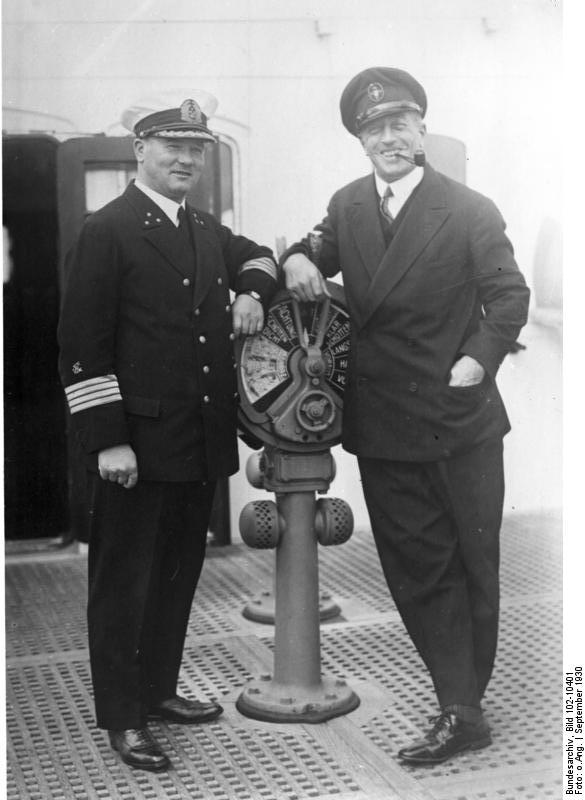 Luckner bei seiner Ankunft in Bremen 1930