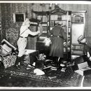 Ein Beispiel aus den auf Twitter veröffentlichen Fotos: SA-Leute verwüsten am 9. November 1938 vermutlich in Nürnberg eine jüdische Wohnung